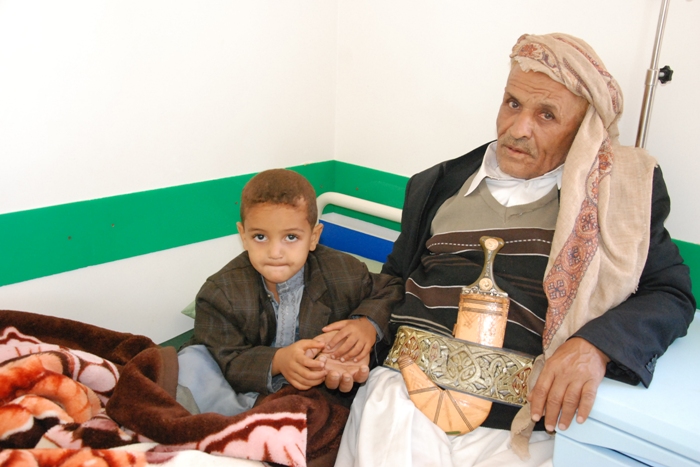 When Ahmad was a baby, his father Ali Abdulla was too busy to travel 30 km for his son to be vaccinated. As the four-year-old recovers from pneumonia, Ali says his next child will be vaccinated no matter how far to the local health centre.