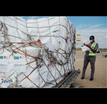 Vaccines are delivered to Tanzania as part of the COVAX programme. Image: UNICEF/Msirikale.
