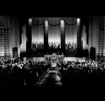 General view of a meeting of the United Nations Conference on International Organization, which was held in the Opera House of San Francisco. Credit: UN