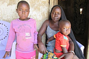 Central African Republic, a mother and her two children.