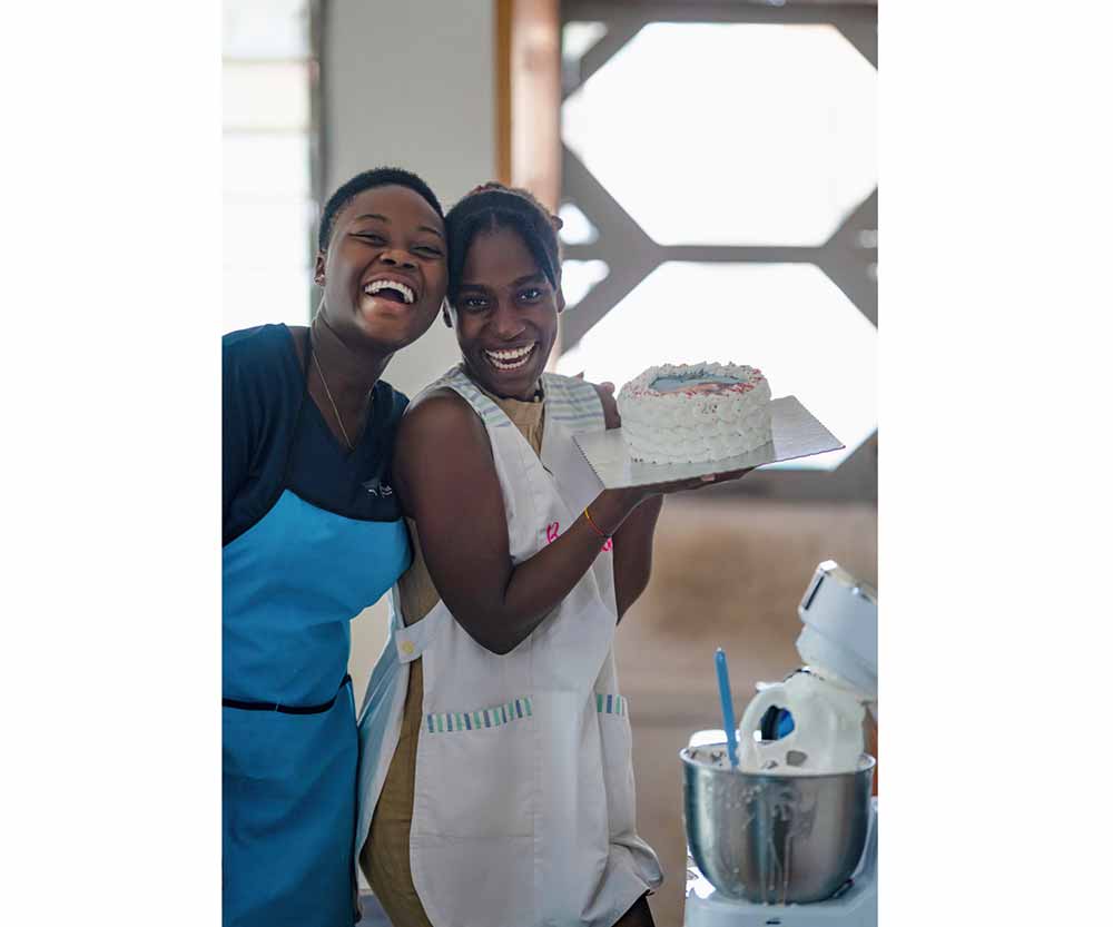 Houda, a baker, and her best friend, Maud, a financial advisor, both 23  Accra, Ghana  Photographer: Michael Aboya