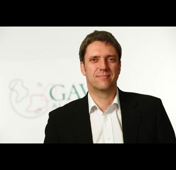 Julian Lob-Levyt quitte GAVI Alliance pour exercer un role majeur dans le secteur prive