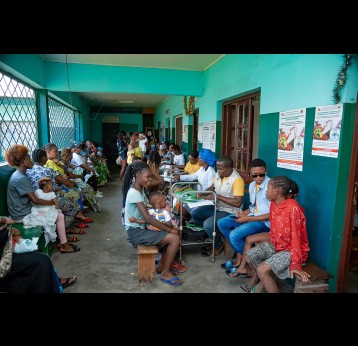 Une campagne de vaccination contre la fièvre jaune vient de prendre fin au Congo. Crédit : UNICEF/2022