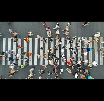 People crossing a street. Credit: Varavin88 / Shutterstock