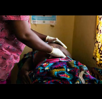 Kenya has seen an overall improvement in maternal and newborn health outcomes. Credit: Belen B Massieu/Shutterstock