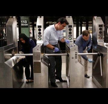 Geneticist Chris Mason (right), Evan Afshin (center), and Sofia Ahsanuddin (left) sample turnstiles in New York City’s subway system in June 2016. Their swabs pick up cells that humans, animals, and microorganisms naturally shed, leaving behind genetic fingerprints. Visual: Thos Robinson/Getty Images for Weill Cornell Medicine