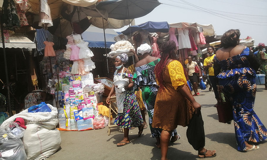 Agie Esiyeye market, Togo